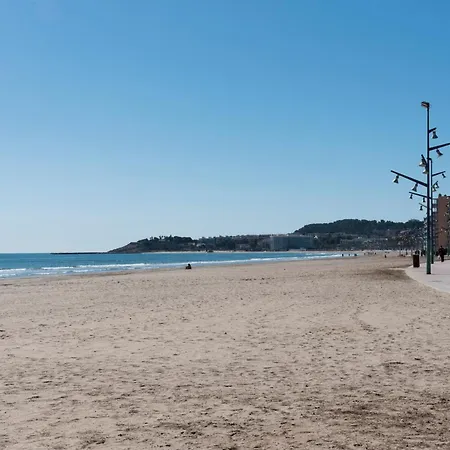 Beach&fun: Cozy Apartment La Pineda